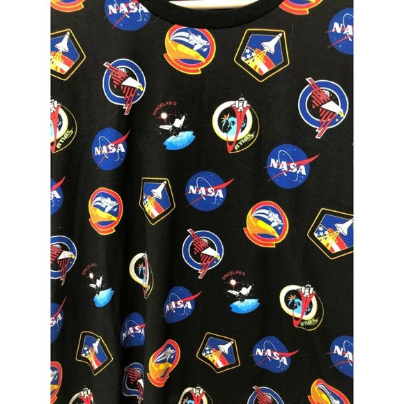Hyper Space NASA Logo Black Short Sleeve T Shirt Men's Tee Shirt Size Large - Picture 2 of 4